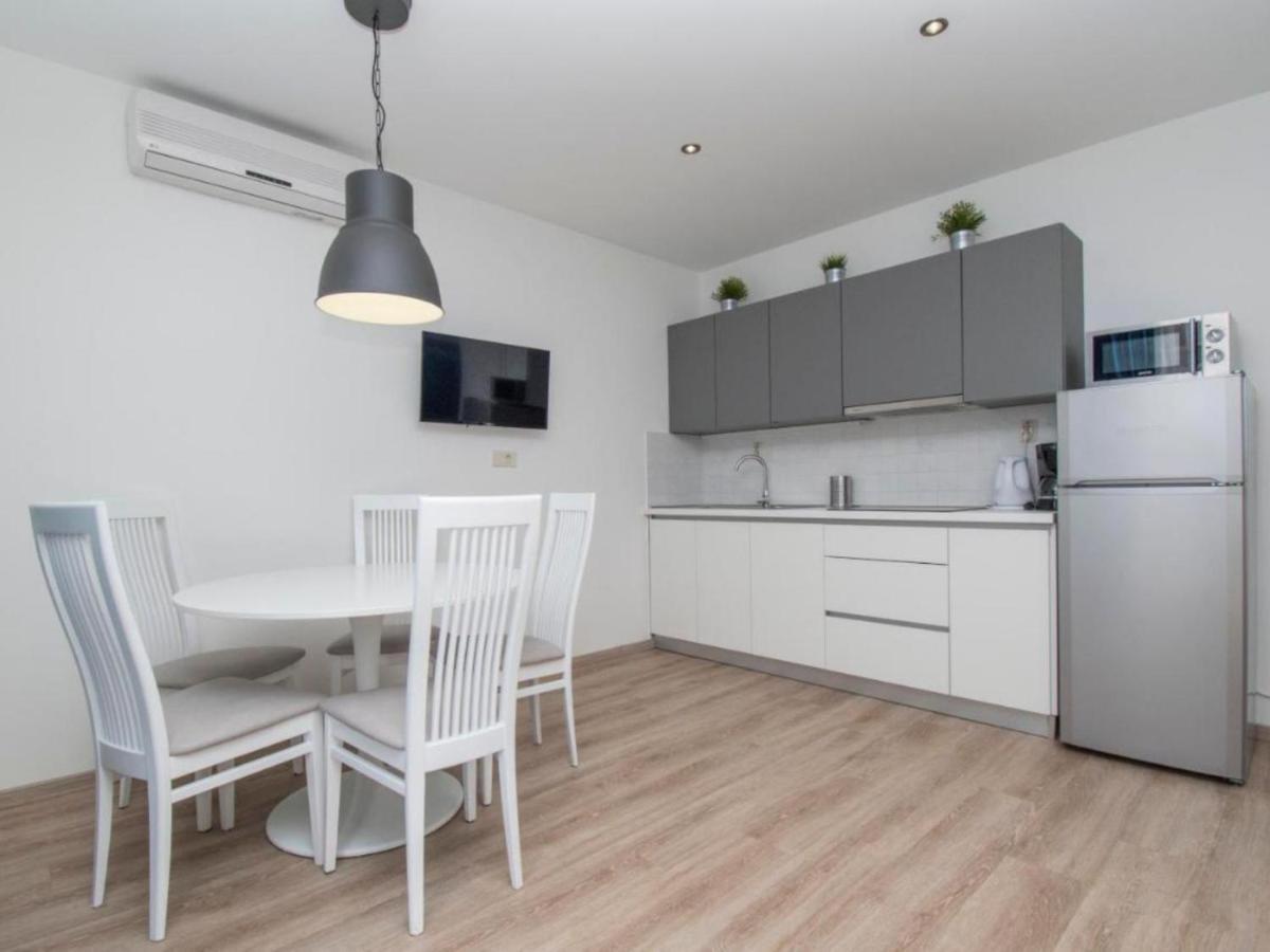 טוצפי Apartments Antonio מראה חיצוני תמונה